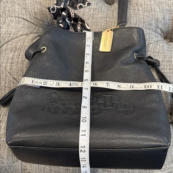 Coach Andy Black Pebbled Leather Carriage Logo Tote - Picture 17 of 17